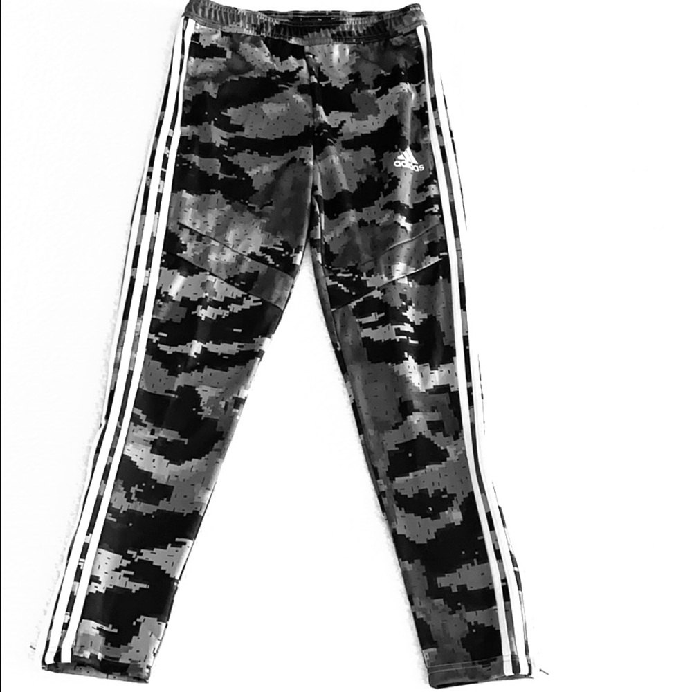 Men’s medium adidas athletic pants